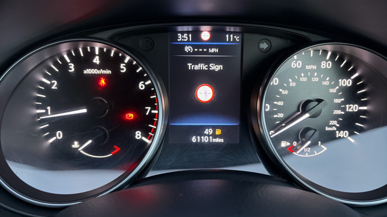 Nissan Qashqai 1.3 DiG-T Acenta Premium 5dr Petrol Hatchback